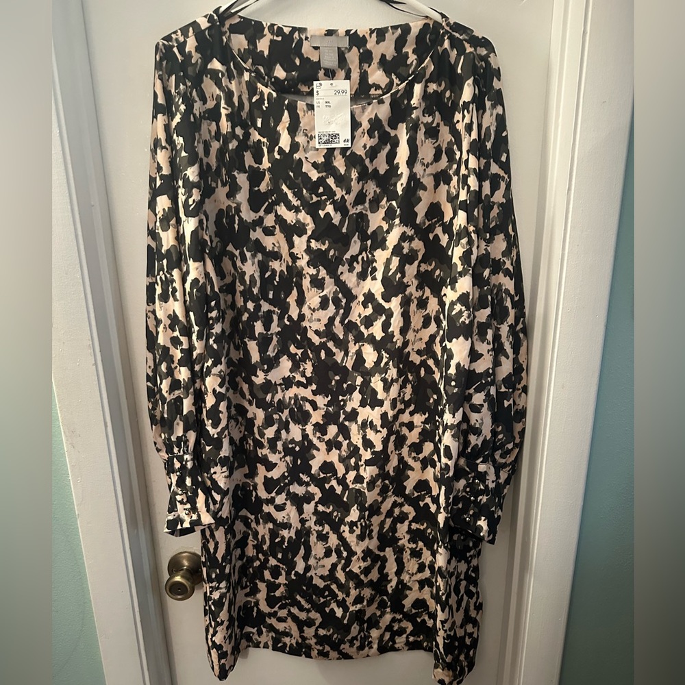 Long sleeve dress